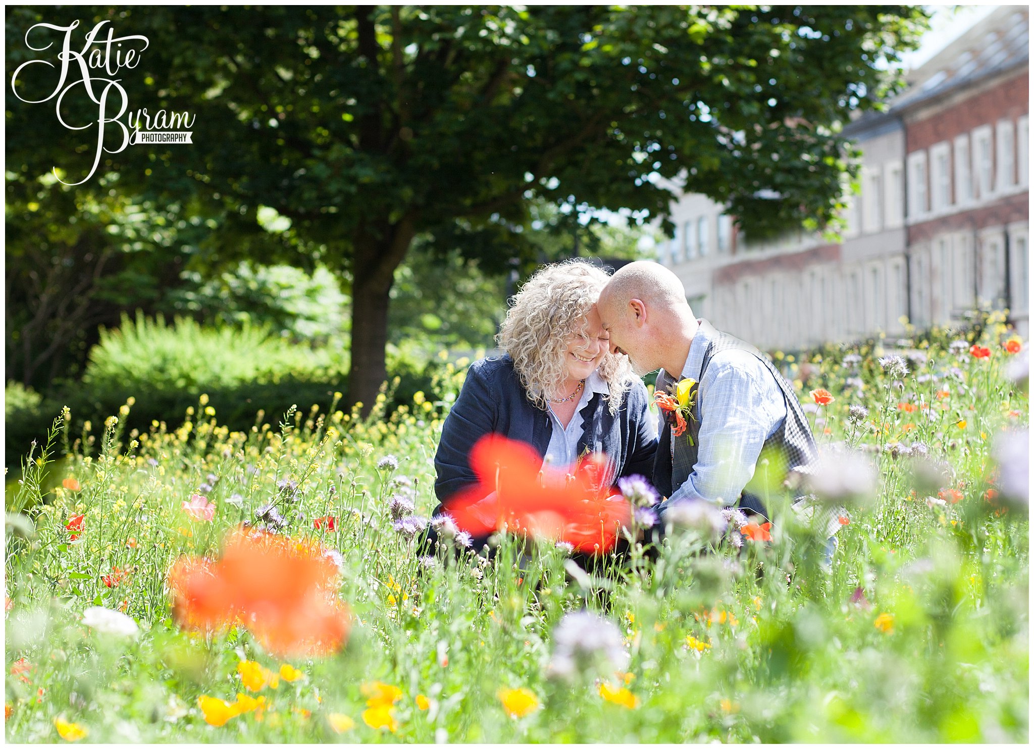 A secret elopement with a cosmic bouquet (Sue & Flemming)
