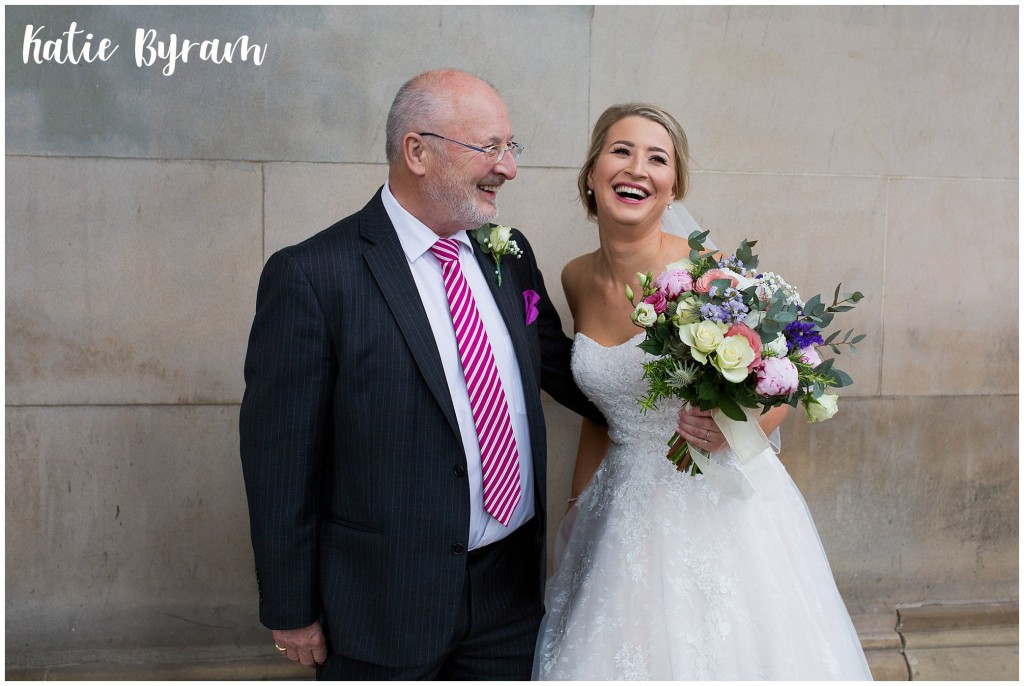 st georges hall wedding, katie byram photographer, liverpool wedding, sefton room, hope street wedding, bread and butter restaurant, 