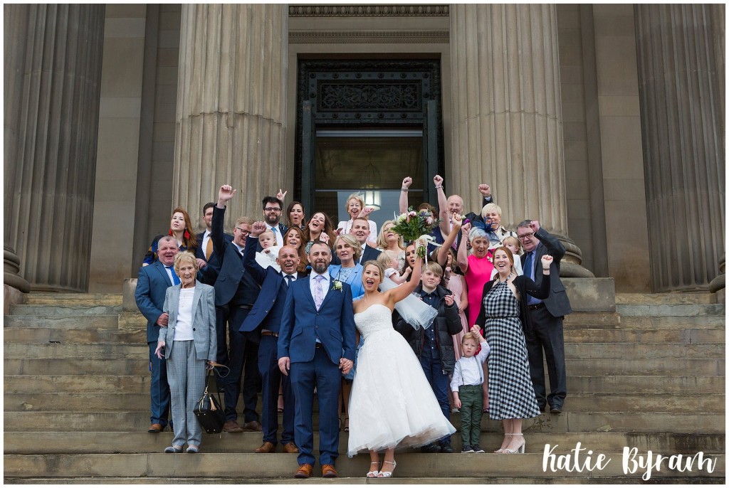 st georges hall wedding, katie byram photographer, liverpool wedding, sefton room, hope street wedding, bread and butter restaurant, 