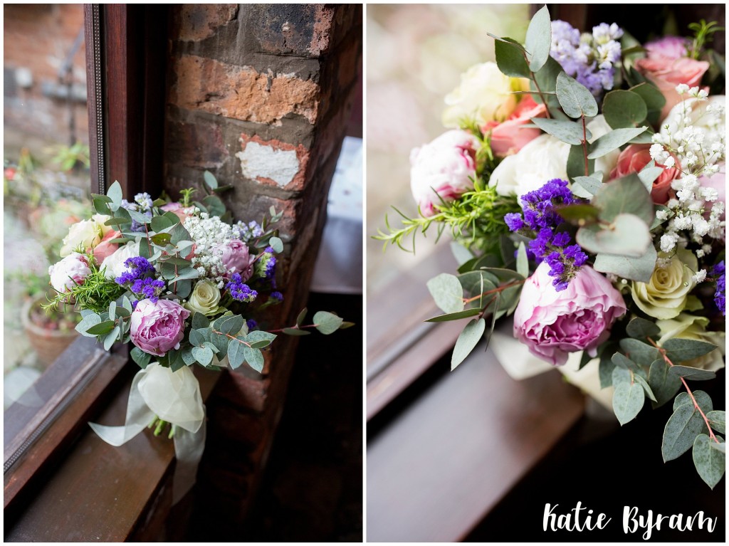 st georges hall wedding, katie byram photographer, liverpool wedding, sefton room, hope street wedding, bread and butter restaurant, 