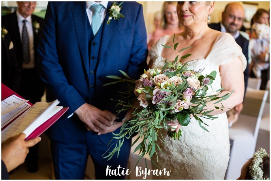 fixby hall wedding, huddersfield wedding photographer, huddersfield wedding, katie byram photography, huddersfield golf club wedding, wedding florist huddersfield, lily blossom florists, cow and cake