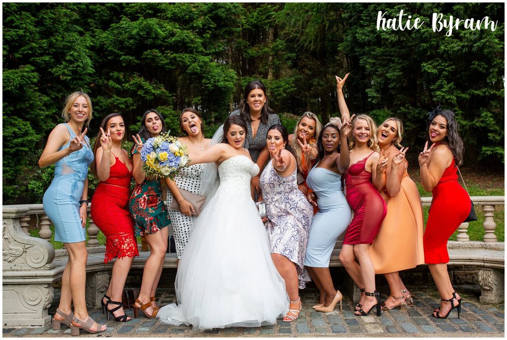 girls group photo, saddleworth hotel wedding, katie byram photography, huddersfield wedding photographer