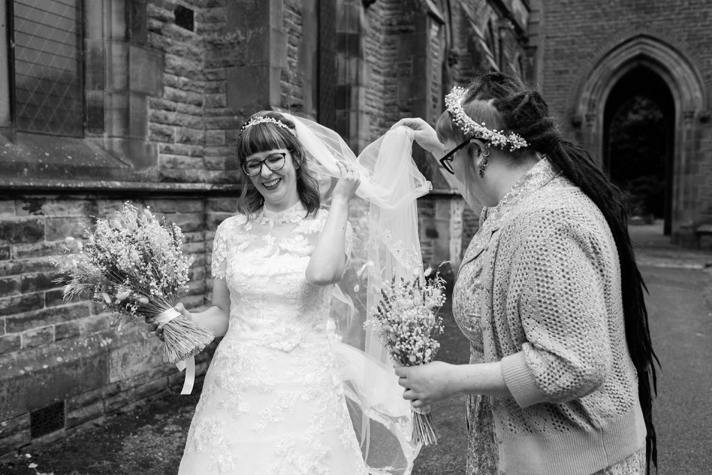 todmorden wedding, yorkshire wedding, todmorden unitarian church, katie byram photography
