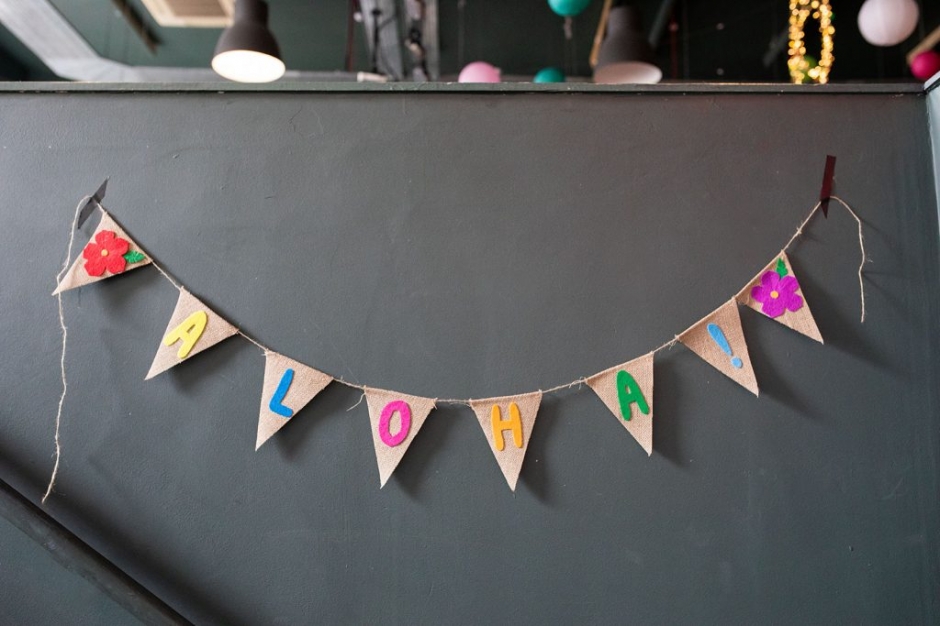 leaf on bold street, untraditional wedding, Katie byram photography, Liverpool wedding venue, 