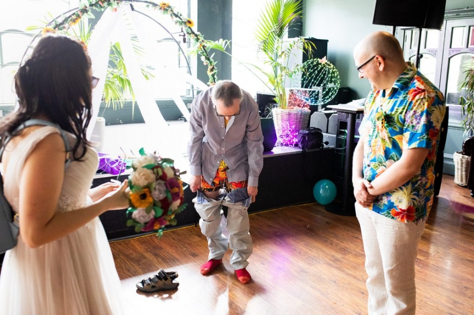 leaf on bold street, untraditional wedding, Katie byram photography, Liverpool wedding venue, 