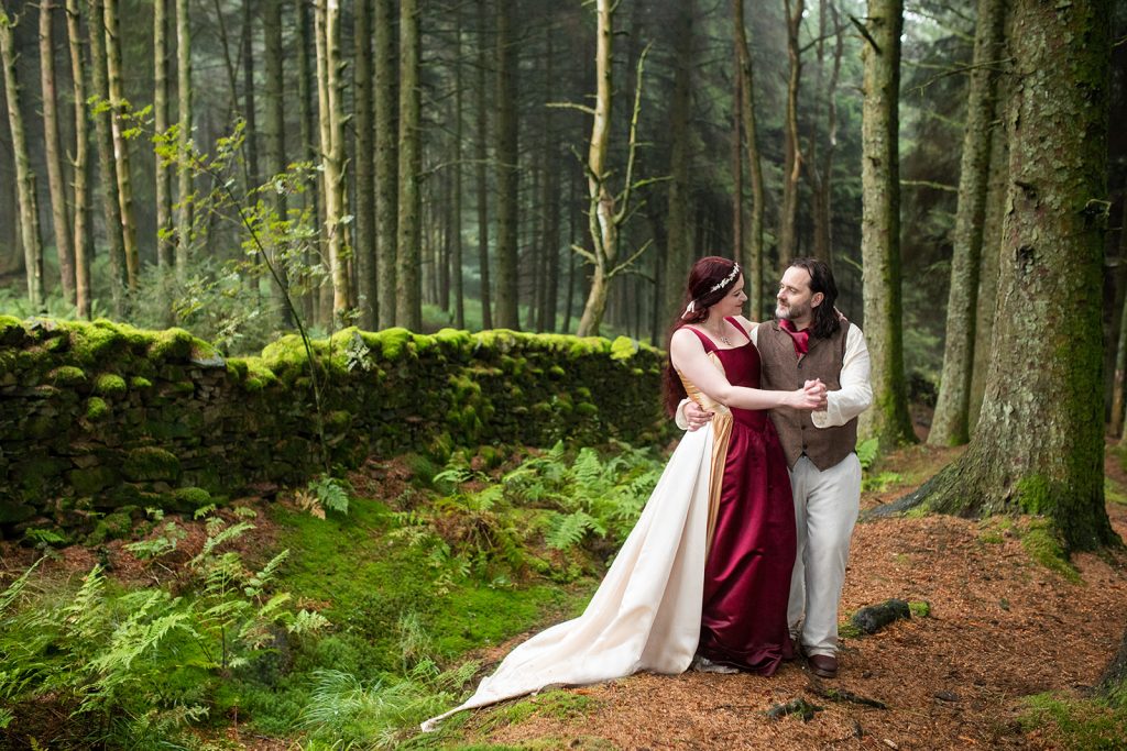 woodland wedding, pendle sculpture trail, pendle inn, Pendle wedding, Sheffield wedding photographer, Katie byram photographer