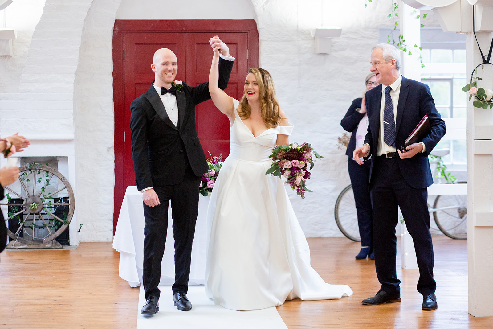 Boats & A Brass Band…Amey & Adam’s Standedge Tunnel Wedding