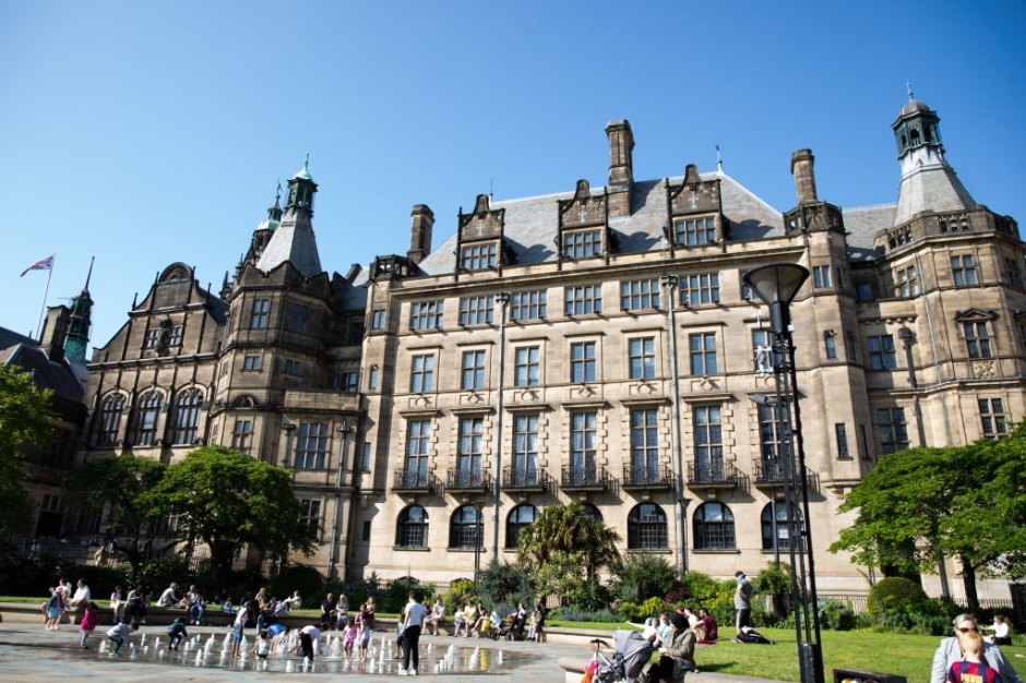 Sheffield wedding, Sheffield town hall wedding, Katie Byram Photography, brocco on the park, brocco on the park wedding, ecclesfield wedding, brocco Sheffield, small wedding venue, restaurant wedding, 