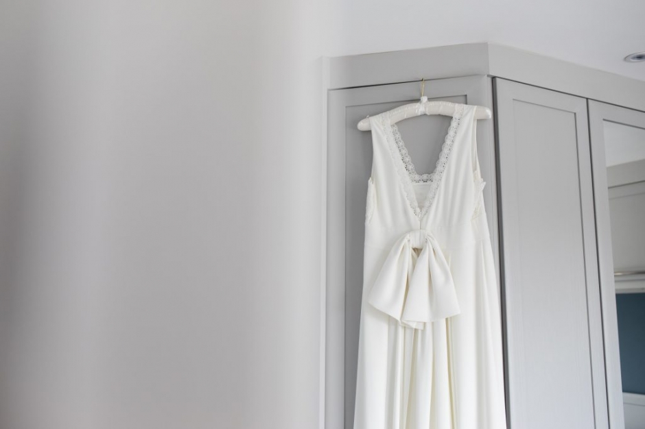 Sheffield wedding, Sheffield town hall wedding, Katie Byram Photography, brocco on the park, brocco on the park wedding, ecclesfield wedding, brocco Sheffield, small wedding venue, restaurant wedding, 