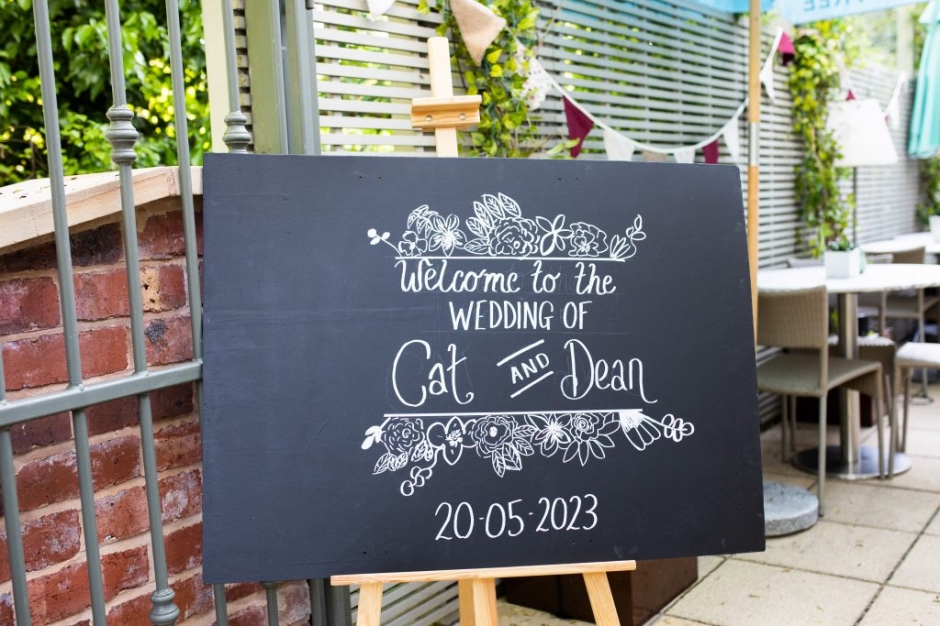 Sheffield wedding, Sheffield town hall wedding, Katie Byram Photography, brocco on the park, brocco on the park wedding, ecclesfield wedding, brocco Sheffield, small wedding venue, restaurant wedding, 