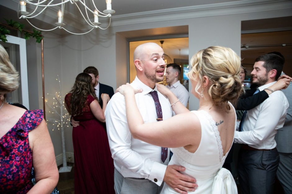 Sheffield wedding, Sheffield town hall wedding, Katie Byram Photography, brocco on the park, brocco on the park wedding, ecclesfield wedding, brocco Sheffield, small wedding venue, restaurant wedding, 