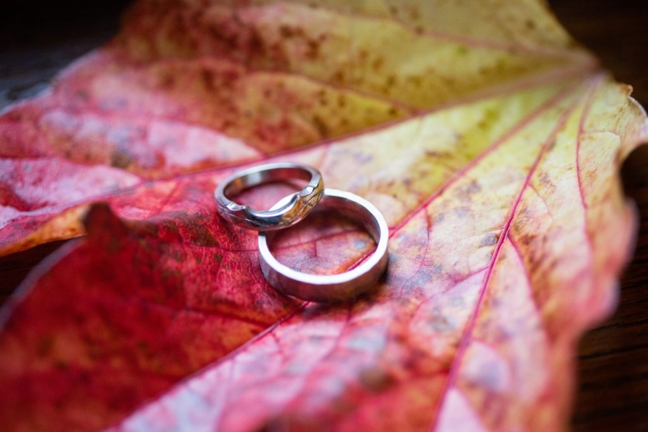 autumn wedding, bagden hall wedding, halloween wedding, vegan wedding, quirky wedding, black bridesmaid dresses, katie byram photography, barnard castle wedding